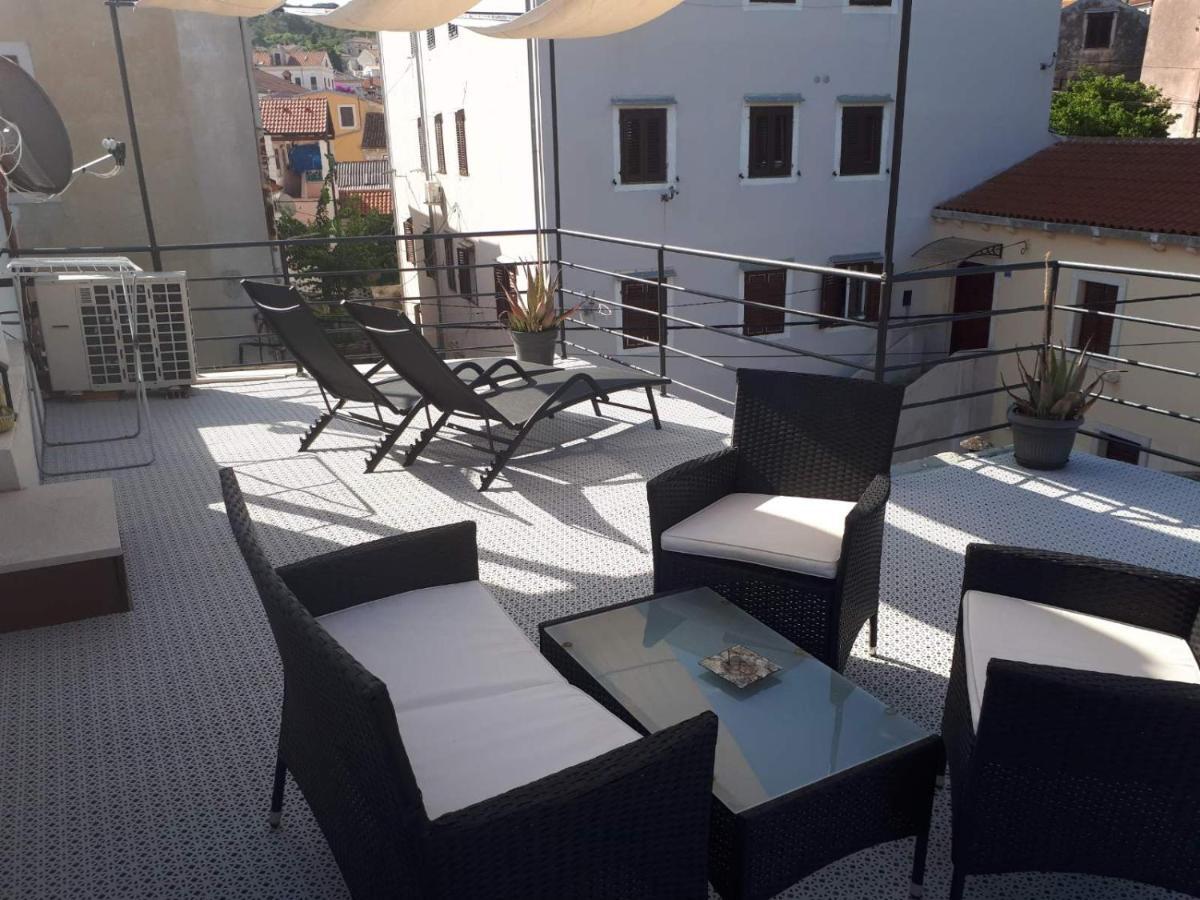 Apartments Petra 23 Mali Lošinj Exterior foto